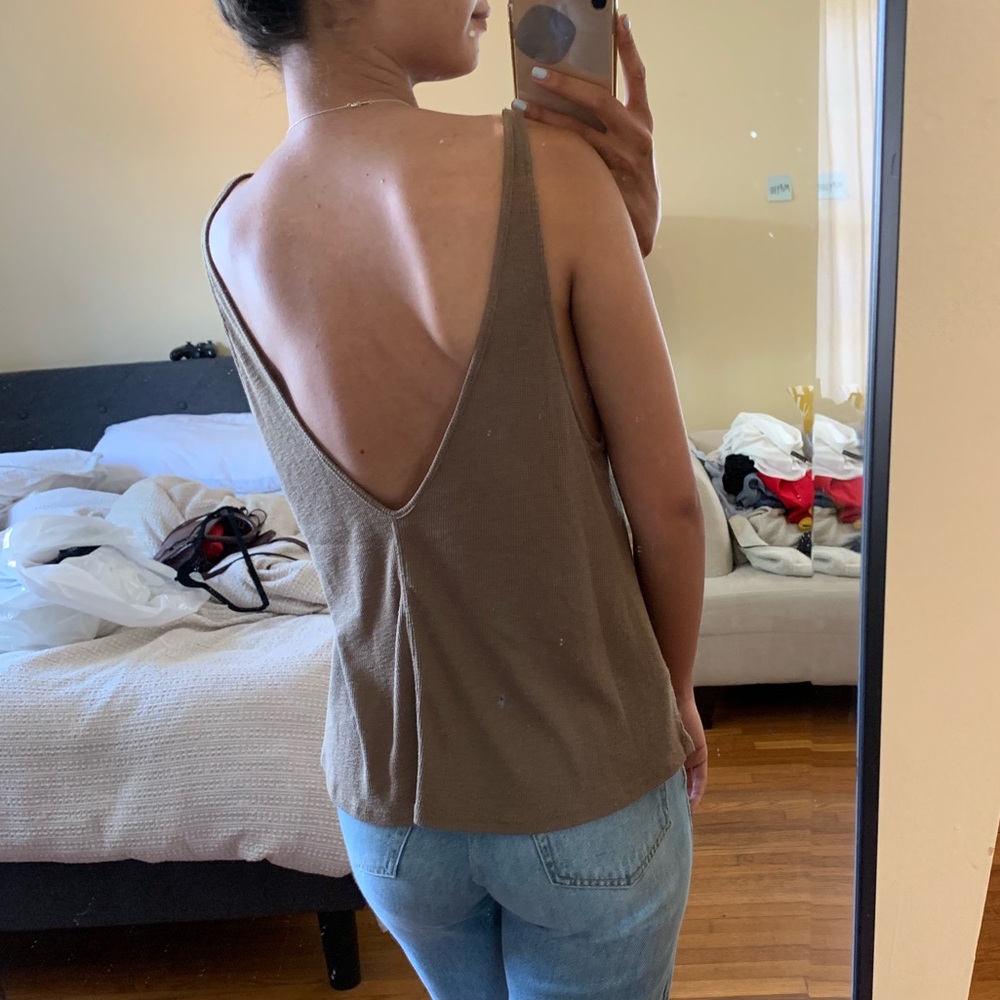 V Back Tank Top